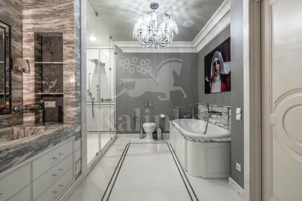 4-КОМН. КВАРТИРА С ОТДЕЛКОЙ 191 М² НА 3 ЭТАЖЕ