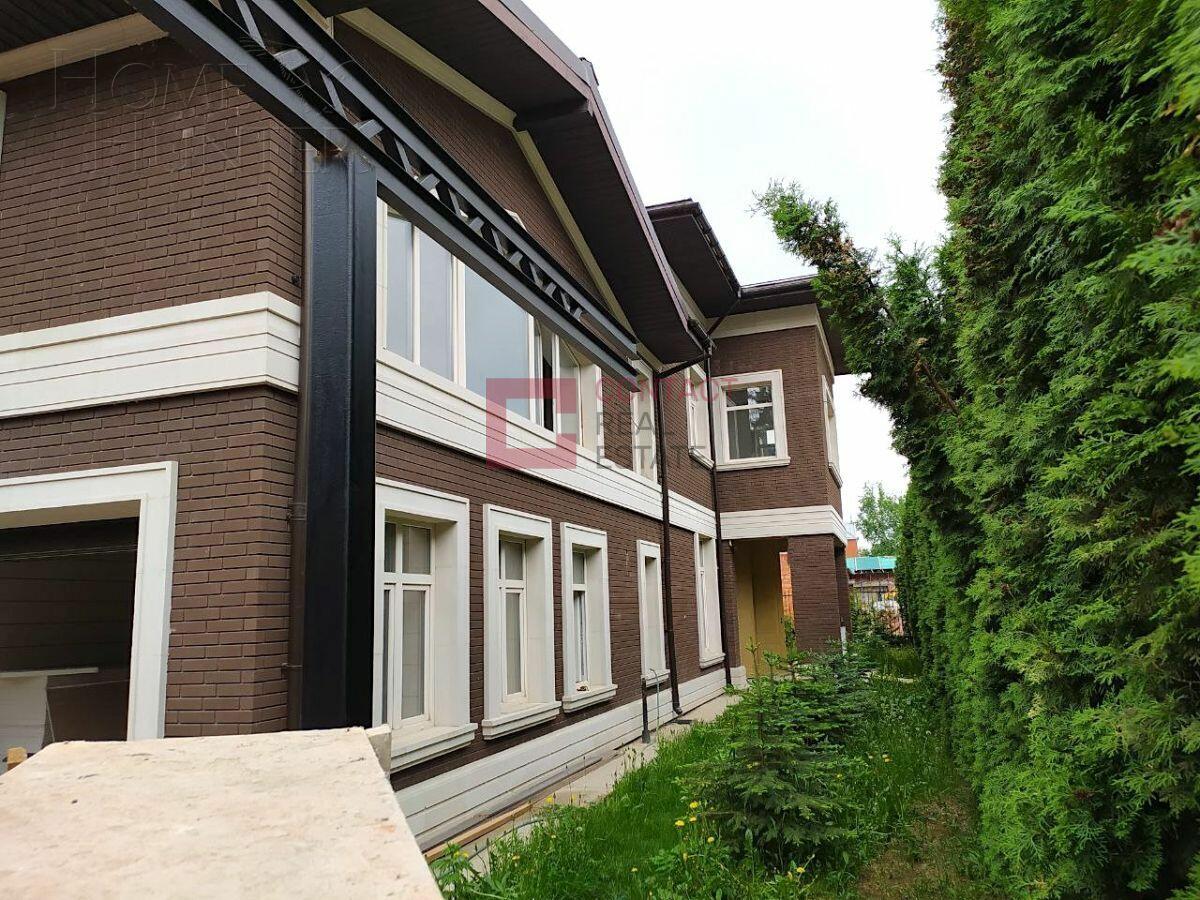 2-этажный коттедж 750 м² без отделки