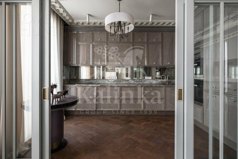 4-КОМН. КВАРТИРА С ОТДЕЛКОЙ 191 М² НА 3 ЭТАЖЕ