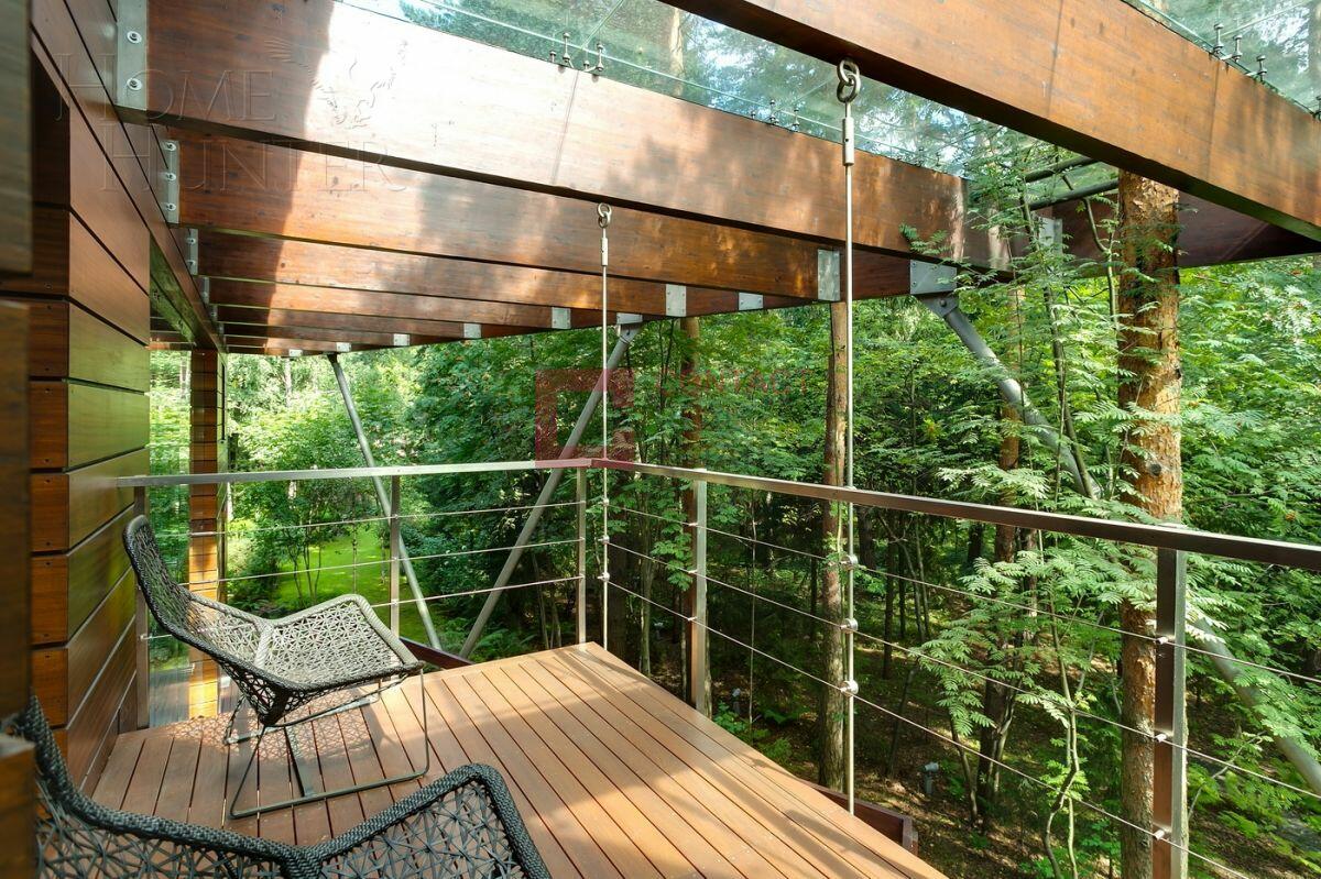 2-этажный коттедж 1 750 м² с отделкой