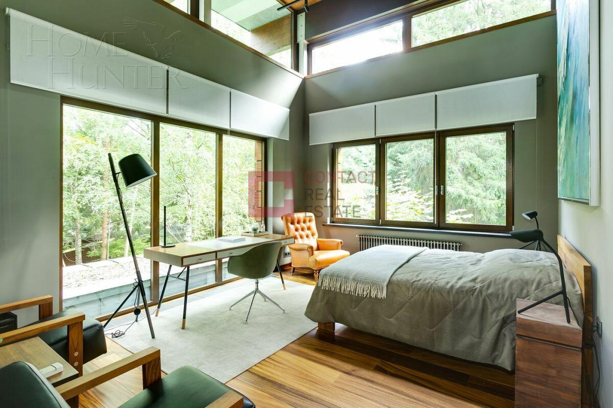 2-этажный коттедж 1 750 м² с отделкой