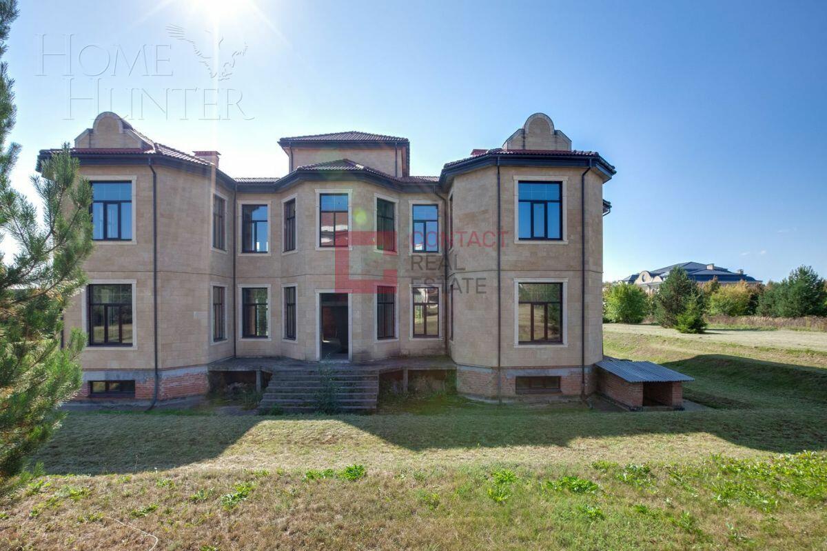 2-этажный коттедж 974 м² без отделки