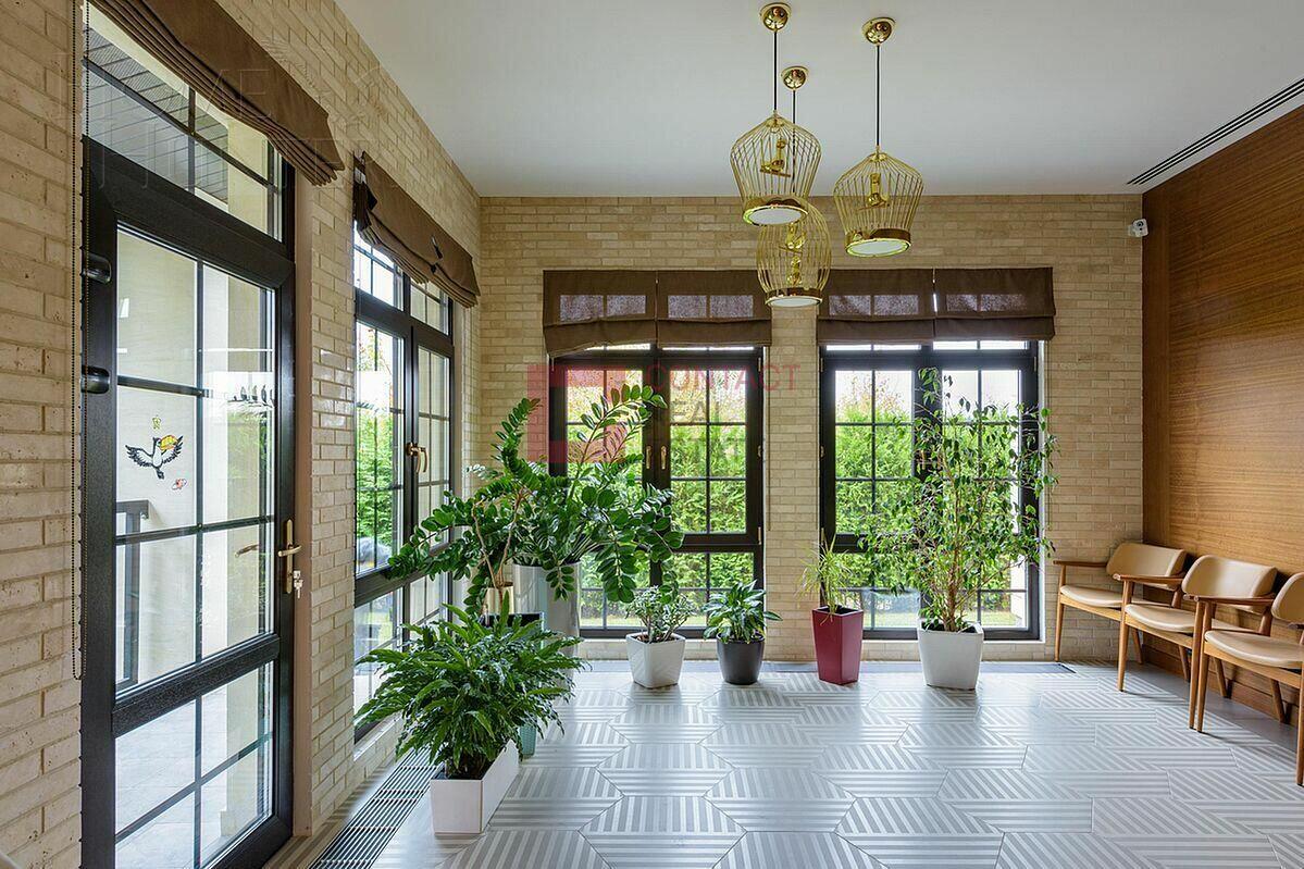 2-этажный коттедж 1 280 м² с отделкой