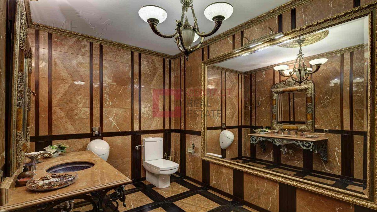 2-этажный коттедж 2 500 м² с отделкой