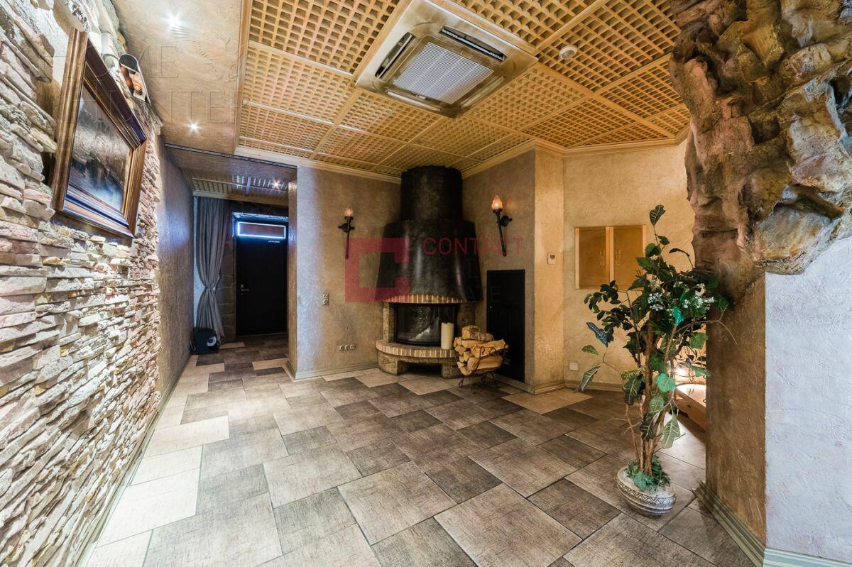 6-этажный коттедж 1 200 м² с отделкой