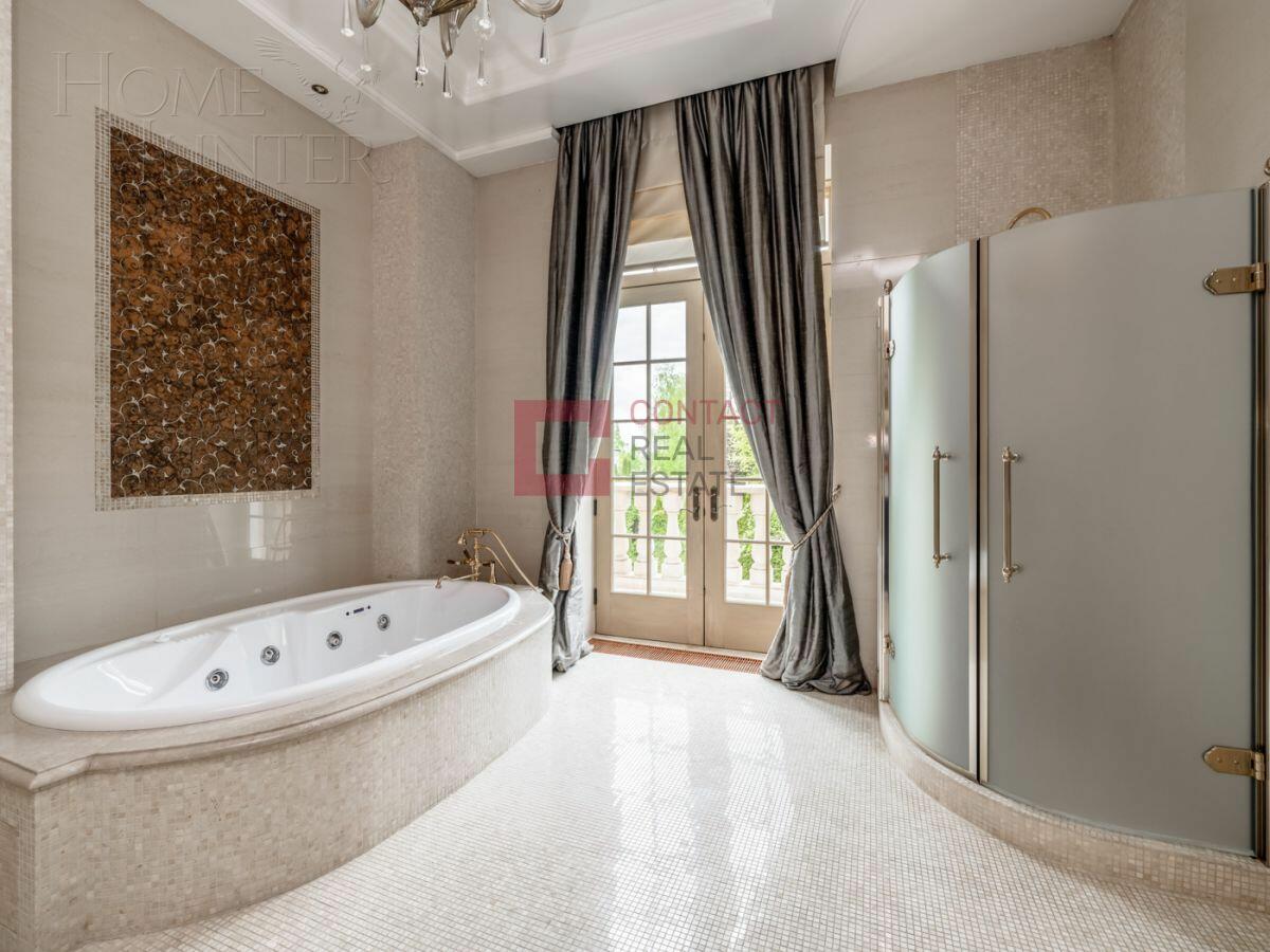 2-этажный коттедж 14 500 м² с отделкой