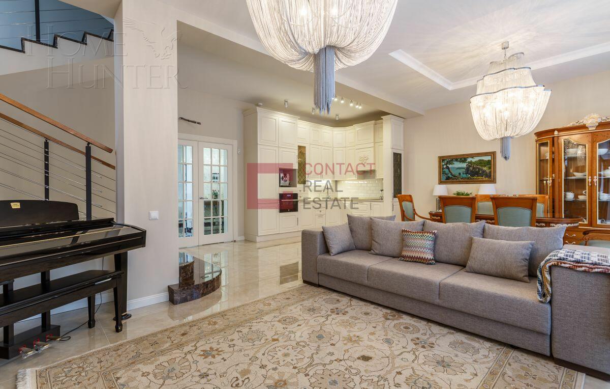 3-этажный таунхаус 364 м² с отделкой