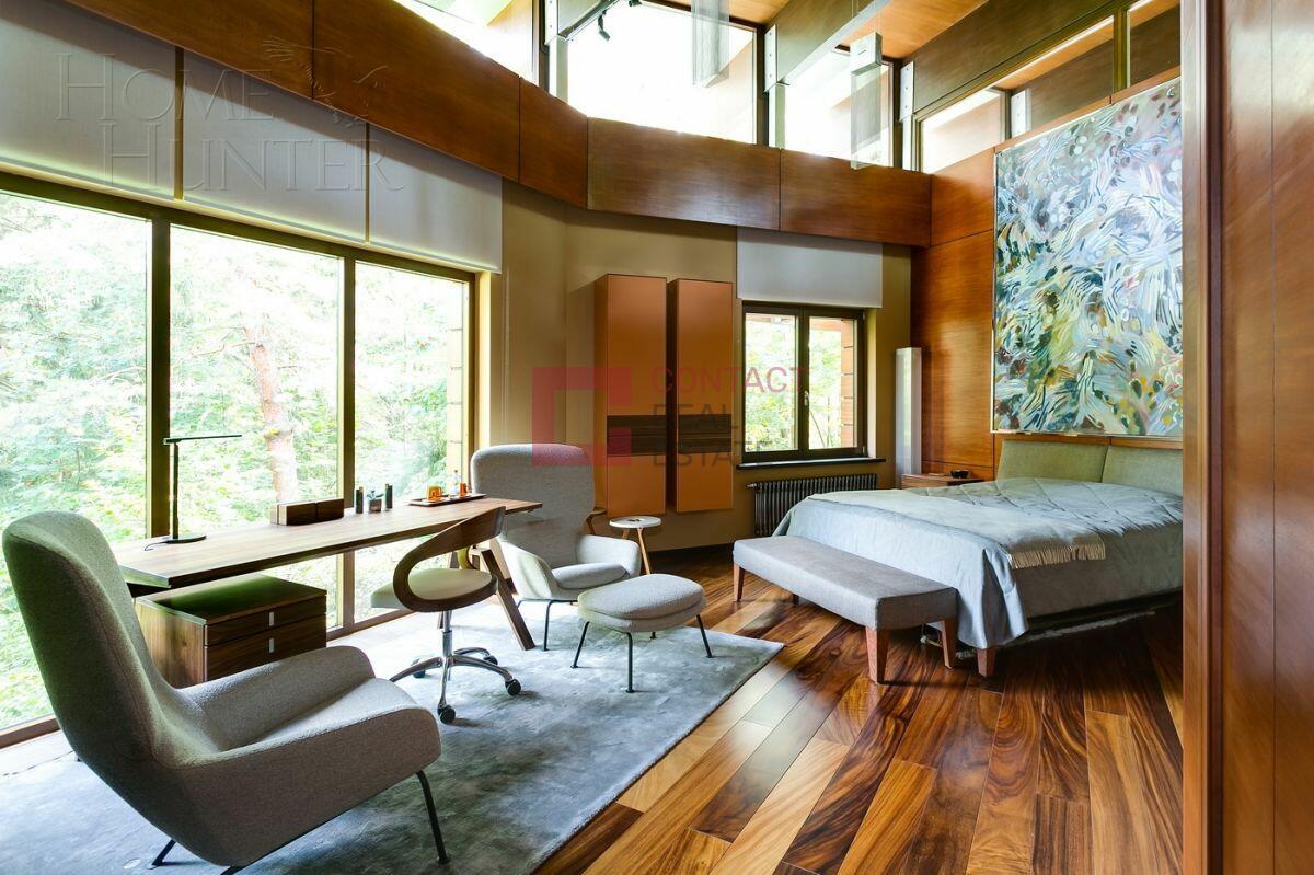 2-этажный коттедж 1 750 м² с отделкой