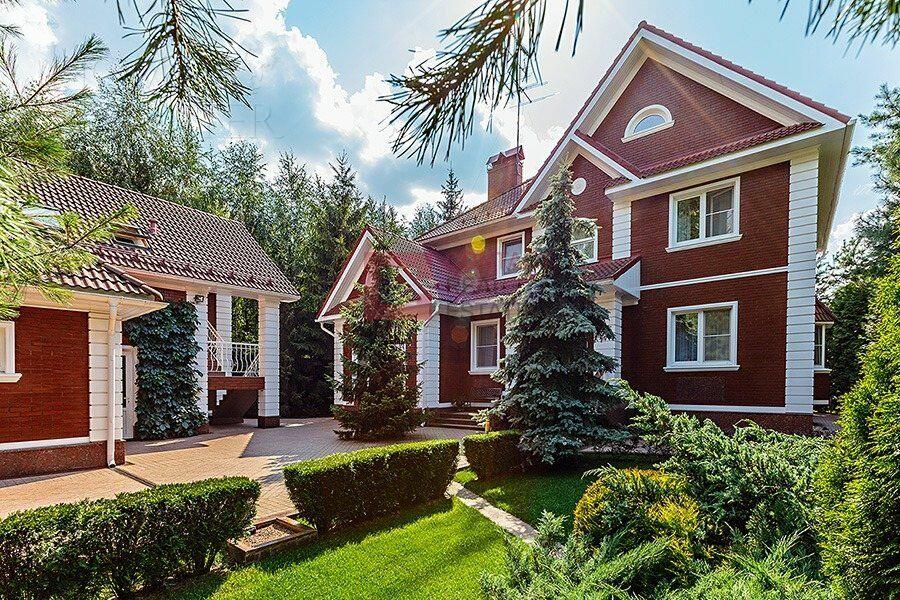 2-этажный коттедж 765 м² с отделкой