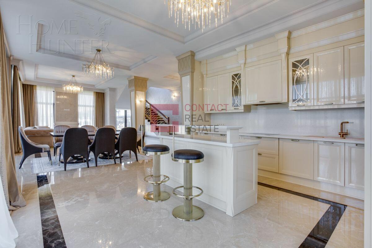 2-этажный коттедж 400 м² с отделкой