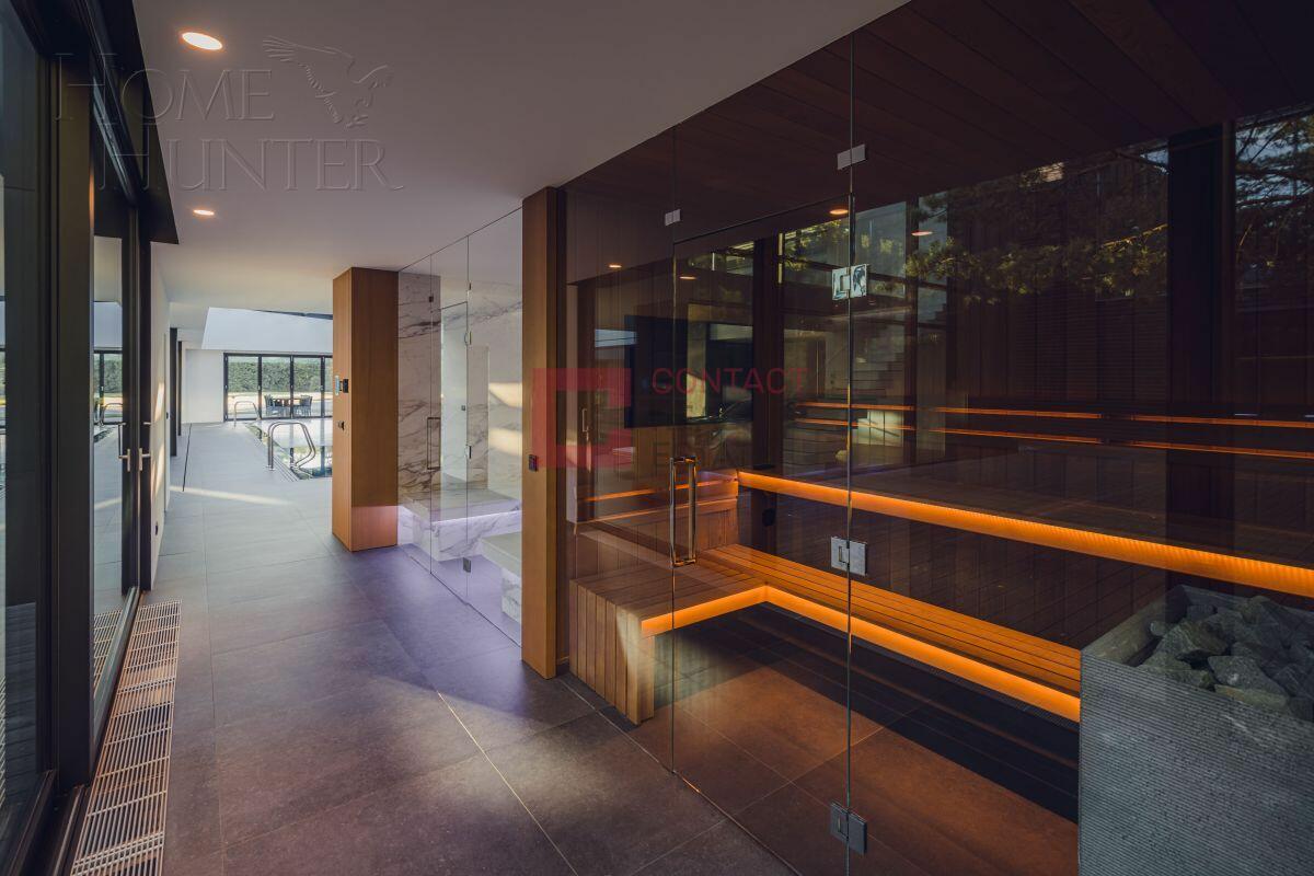 2-этажный коттедж 1 853 м² с отделкой