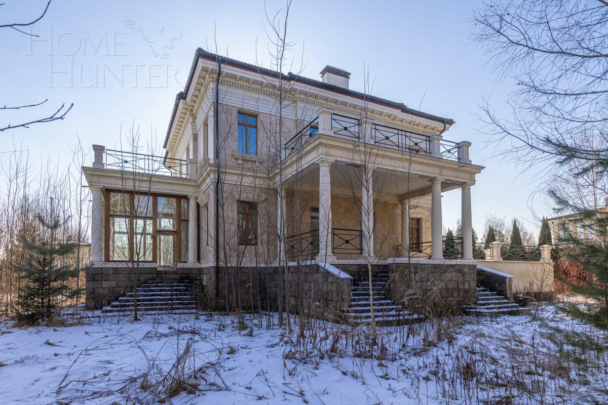 2-этажный коттедж 680 м² без отделки