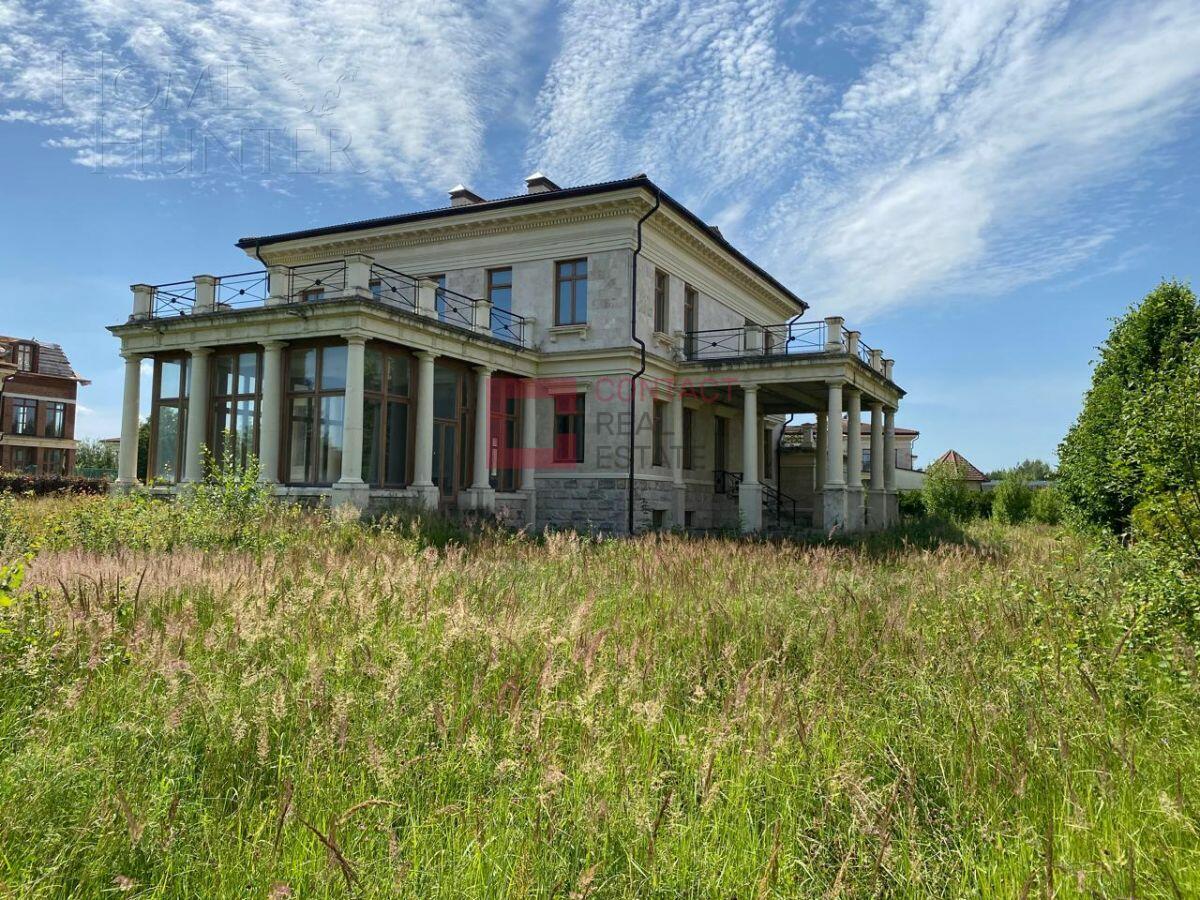 2-этажный коттедж 800 м² без отделки