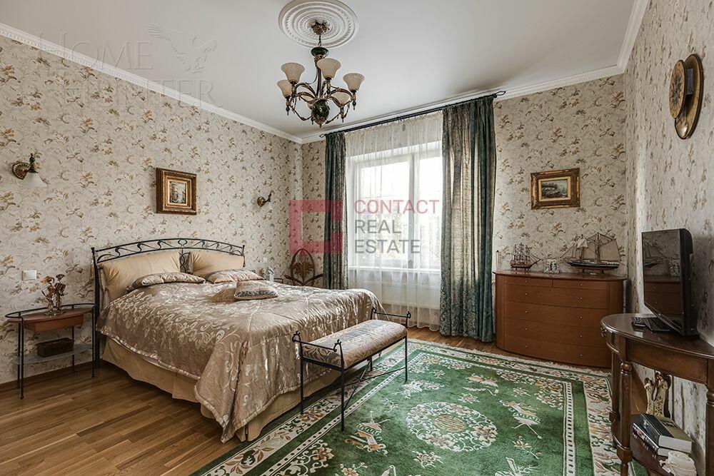 2-этажный коттедж 300 м² с отделкой