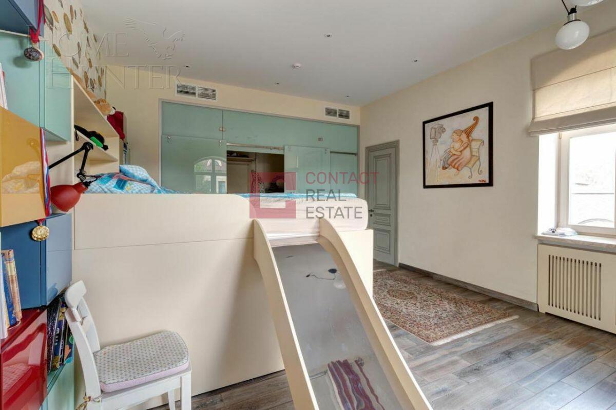 2-этажный коттедж 830 м² с отделкой