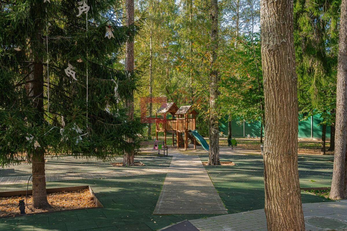 2-этажный коттедж 850 м² без отделки