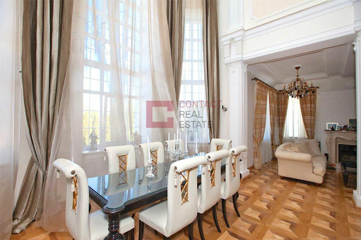 2-этажный коттедж 1 700 м² с отделкой