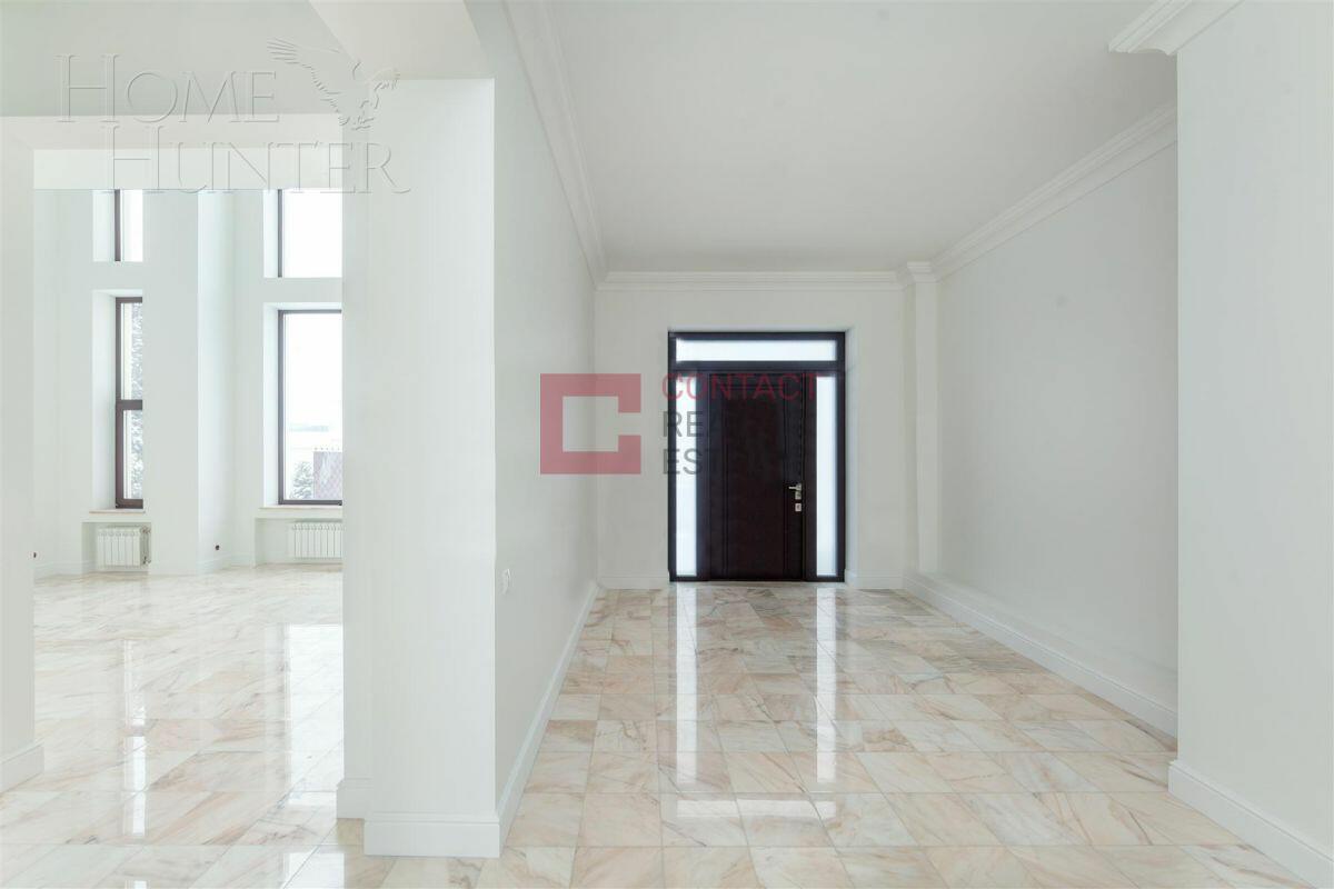 2-этажный коттедж 420 м² с отделкой