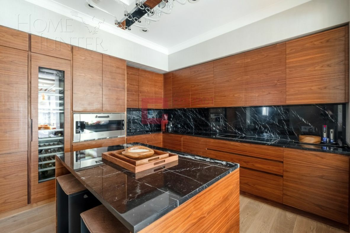 2-этажный коттедж 670 м² с отделкой