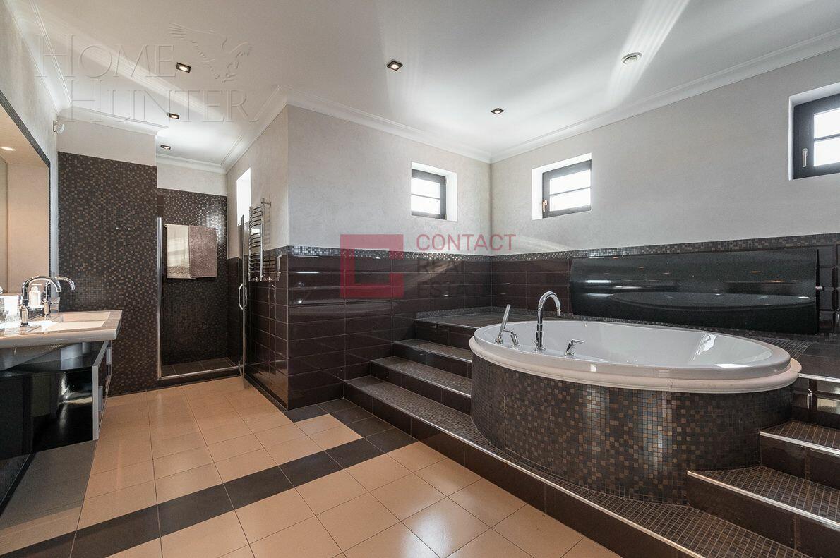 2-этажный коттедж 528 м² с отделкой