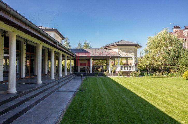 2-этажный коттедж 932 м² с отделкой