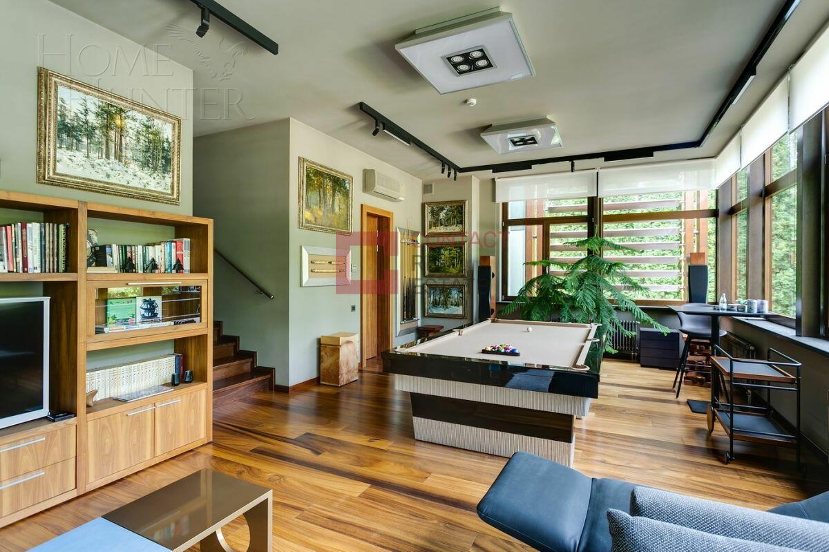 2-этажный коттедж 1 750 м² с отделкой