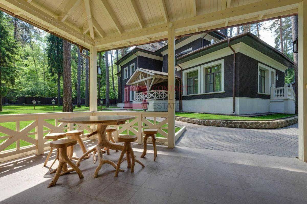 2-этажный коттедж 850 м² с отделкой