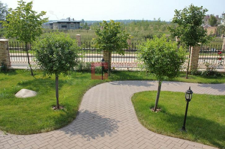 2-этажный коттедж 366 м² без отделки