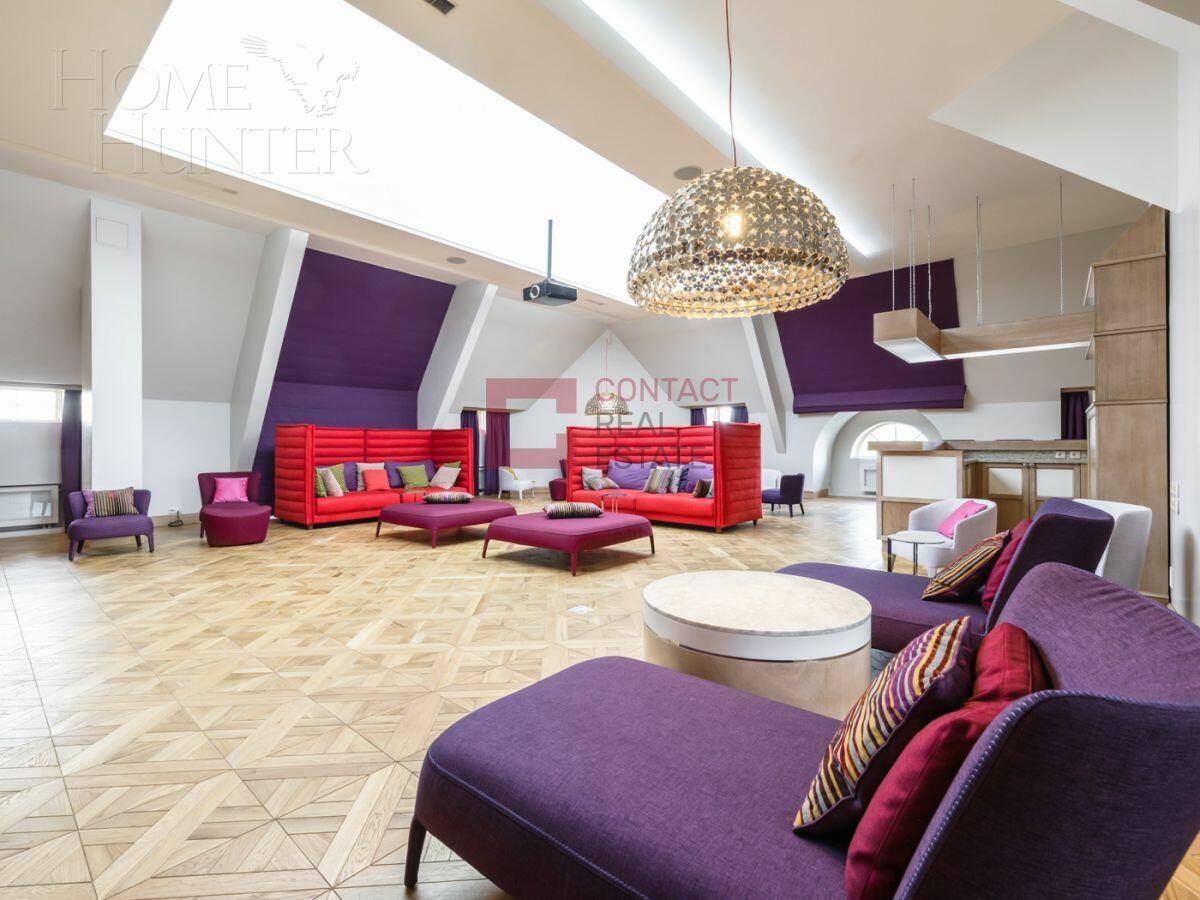 2-этажный коттедж 14 500 м² с отделкой