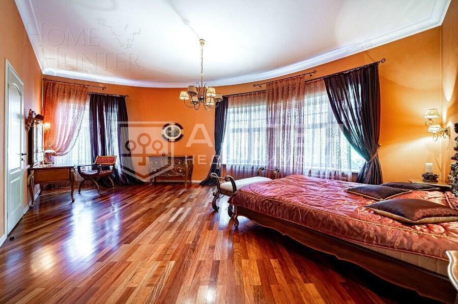 2-этажный коттедж 400 м² с отделкой