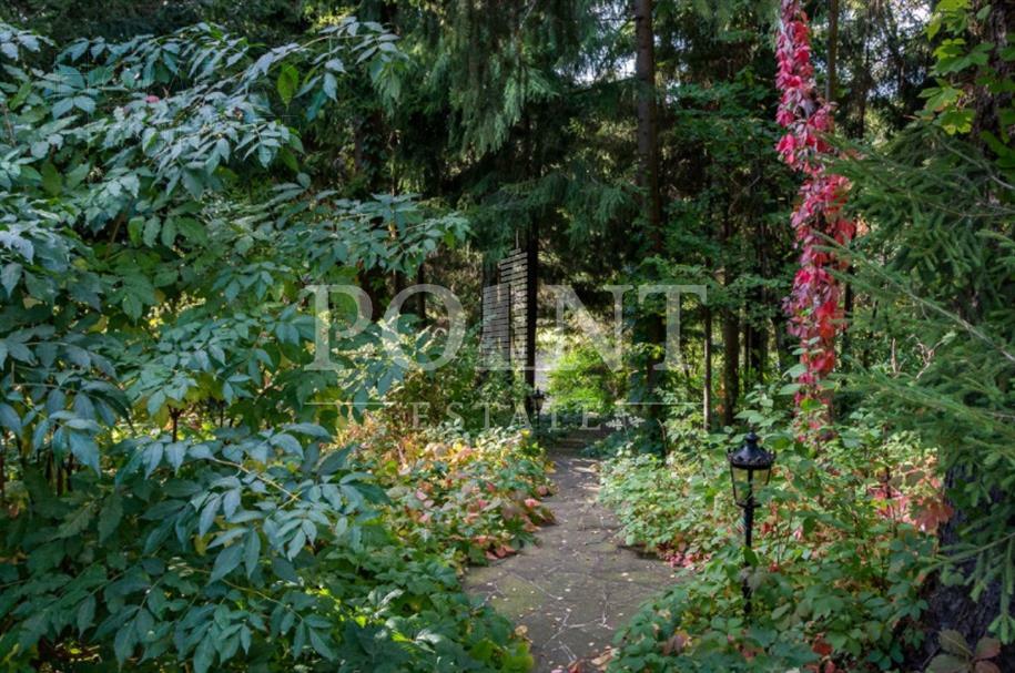 2-этажный коттедж 782.7 м² с отделкой