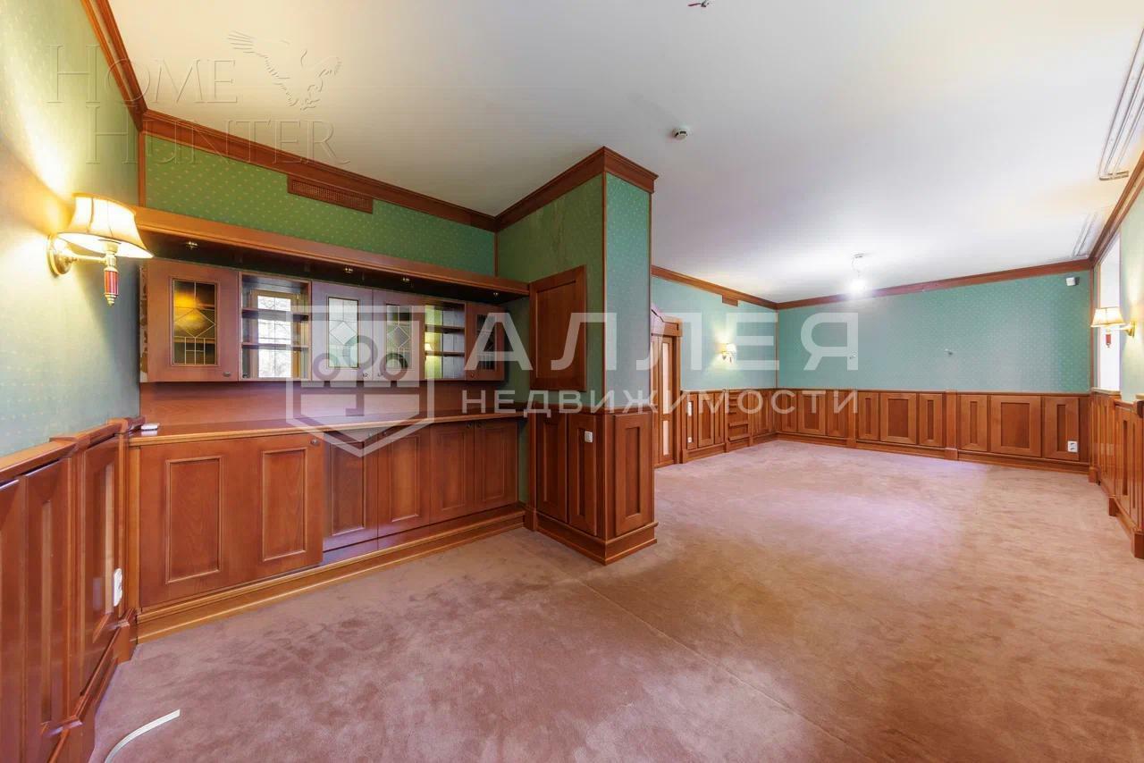 3-этажный коттедж 602 м² с отделкой