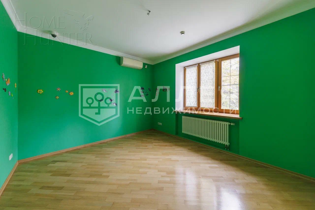 3-этажный коттедж 602 м² с отделкой