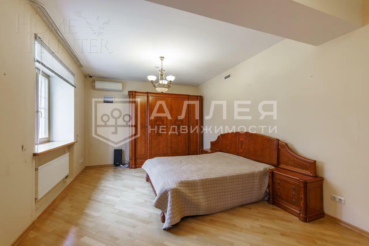 3-этажный коттедж 602 м² с отделкой