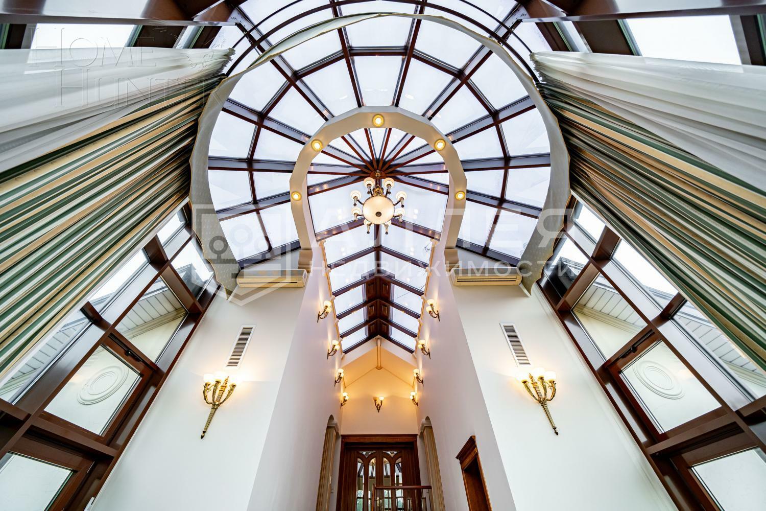 2-этажный коттедж 1 063 м² с отделкой