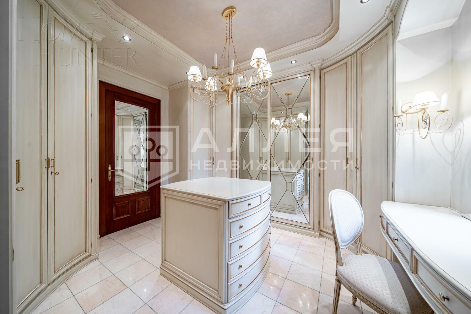 2-этажный коттедж 1 063 м² с отделкой