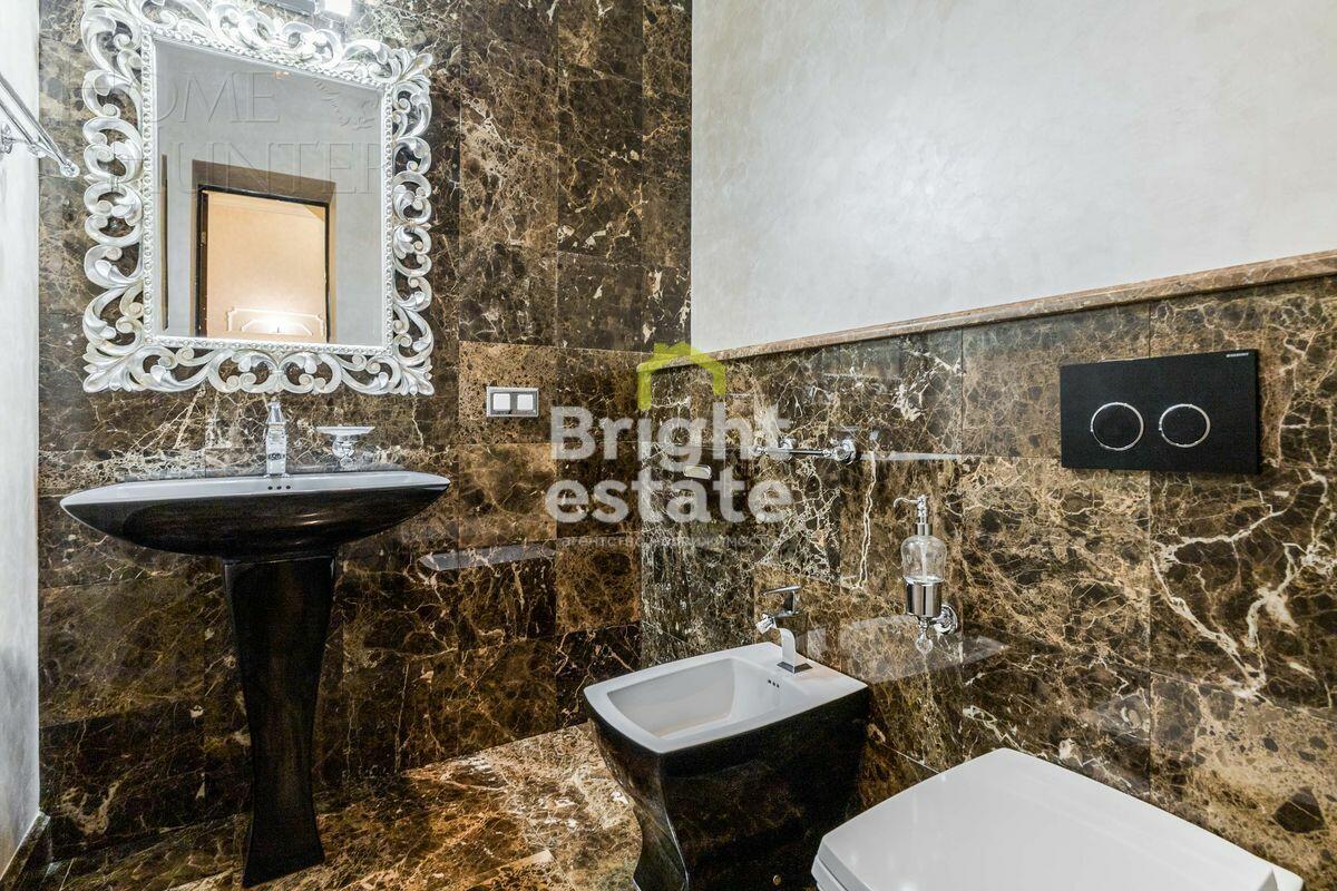 2-этажный коттедж 692 м² с отделкой