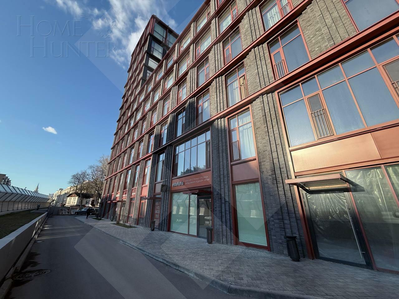 2-УРОВНЕВЫЕ АПАРТАМЕНТЫ БЕЗ ОТДЕЛКИ 68.4 М² НА 1 ЭТАЖЕ