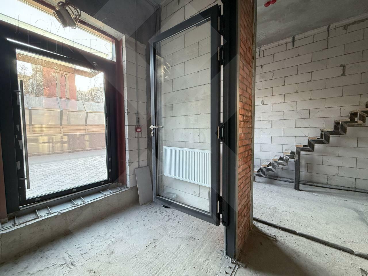 2-УРОВНЕВЫЕ АПАРТАМЕНТЫ БЕЗ ОТДЕЛКИ 68.4 М² НА 1 ЭТАЖЕ