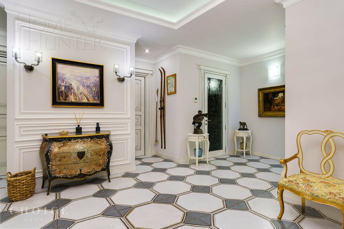 2-этажный таунхаус 430 м² с отделкой