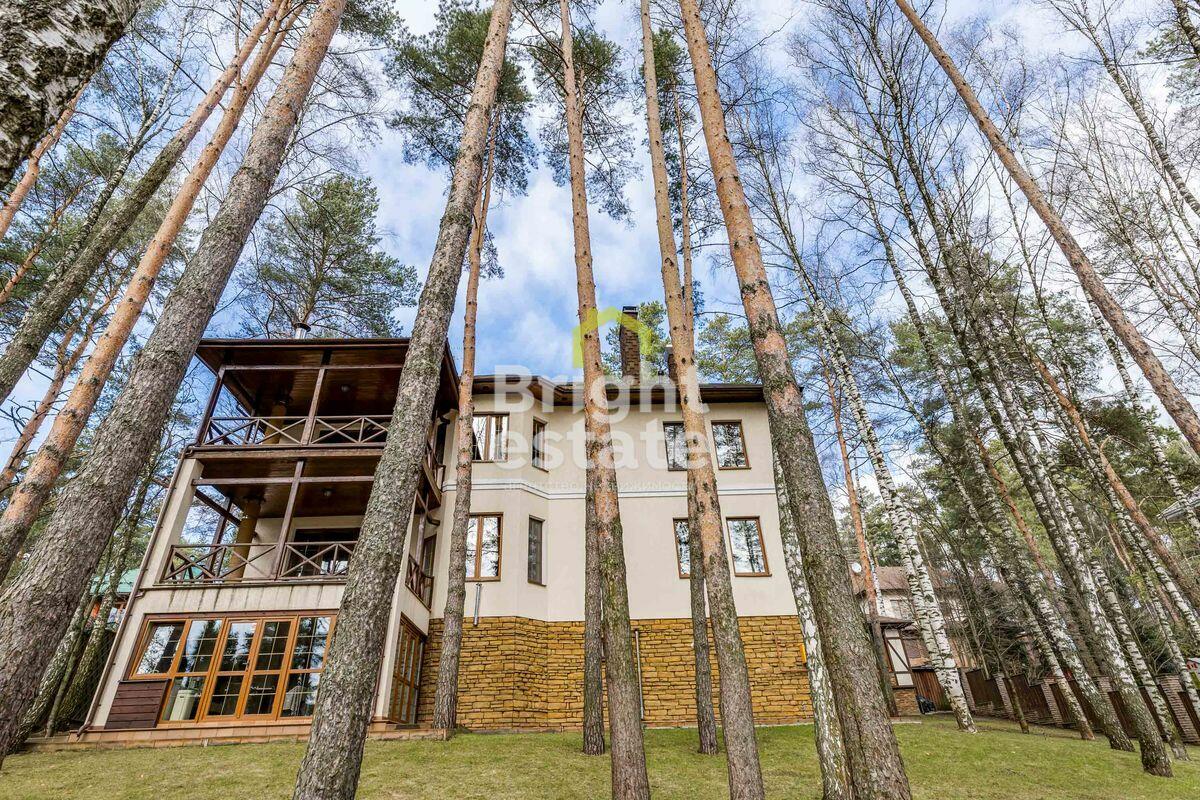 2-этажный коттедж 692 м² с отделкой