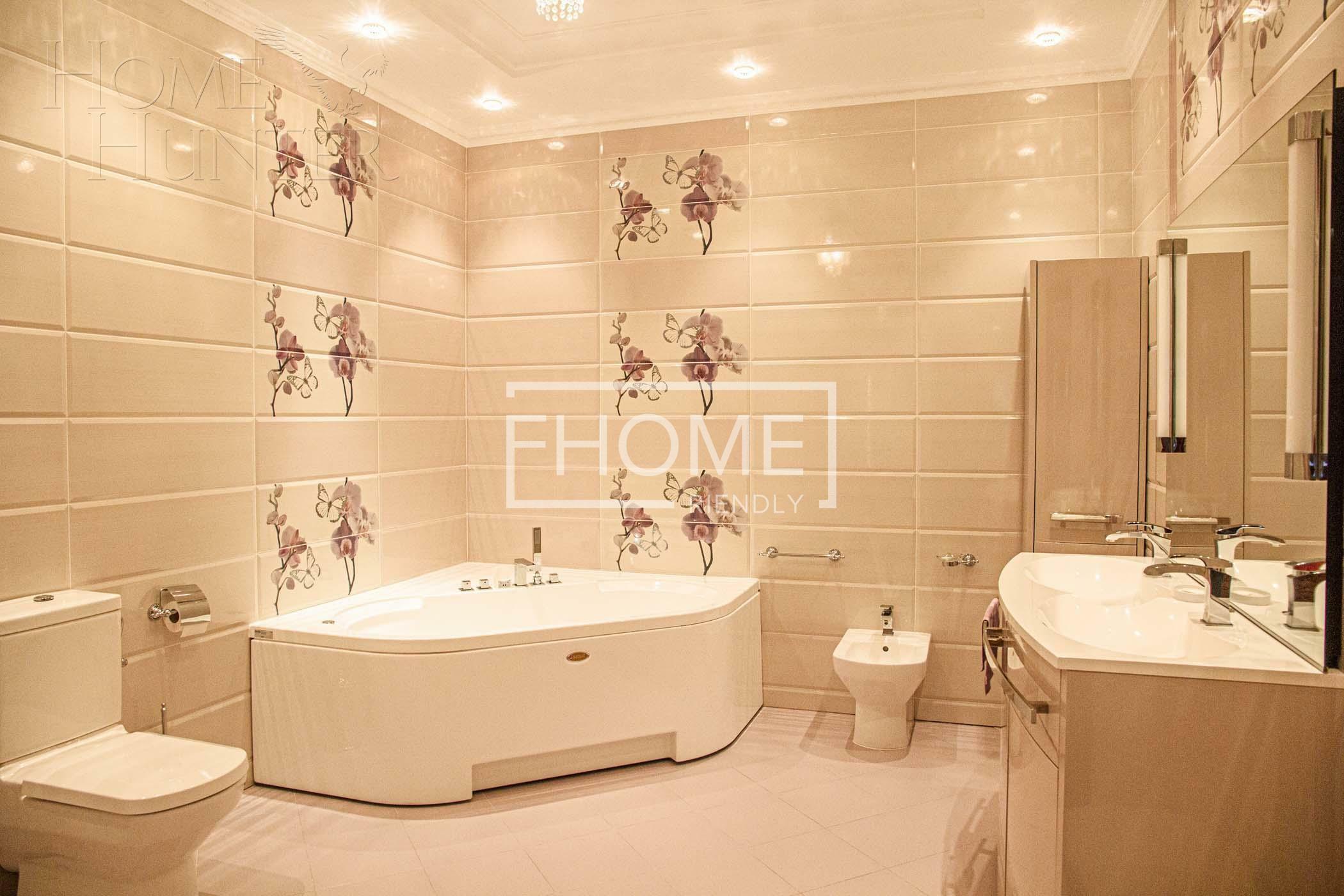 2-этажный коттедж 1 200 м² с отделкой