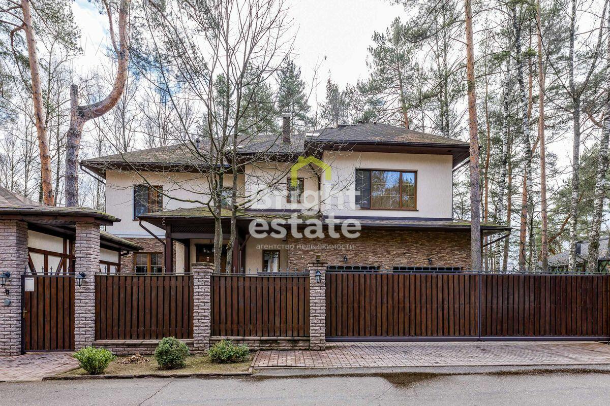 2-этажный коттедж 692 м² с отделкой