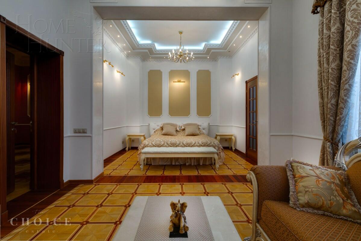 2-этажный коттедж 500 м² с отделкой