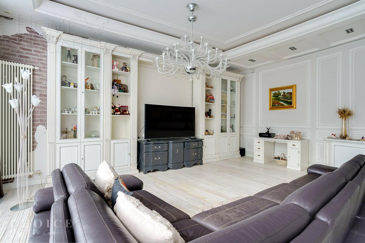 2-этажный таунхаус 430 м² с отделкой