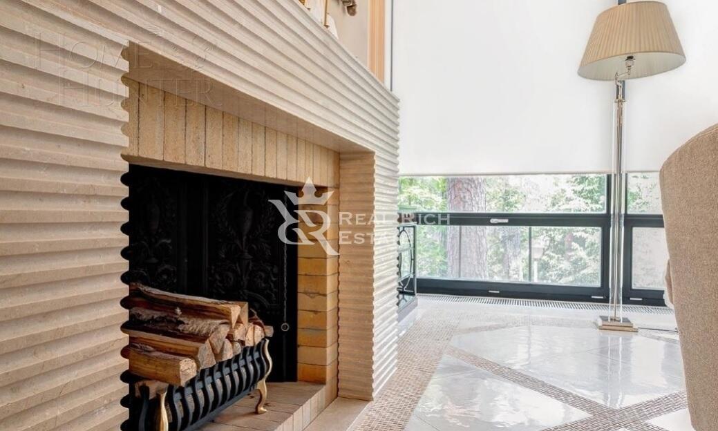 3-этажный таунхаус 340 м² с отделкой