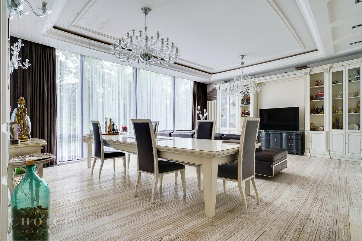 2-этажный таунхаус 430 м² с отделкой