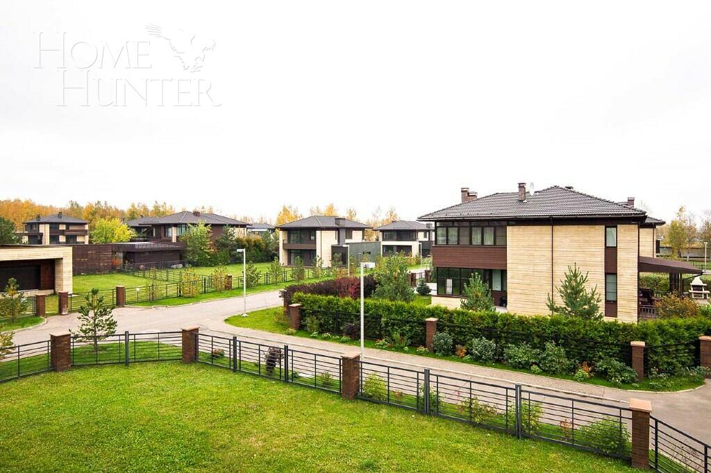 2-этажный коттедж 352 м² без отделки