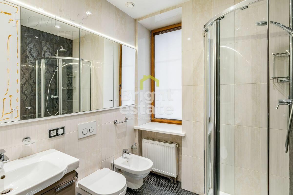 2-этажный коттедж 692 м² с отделкой