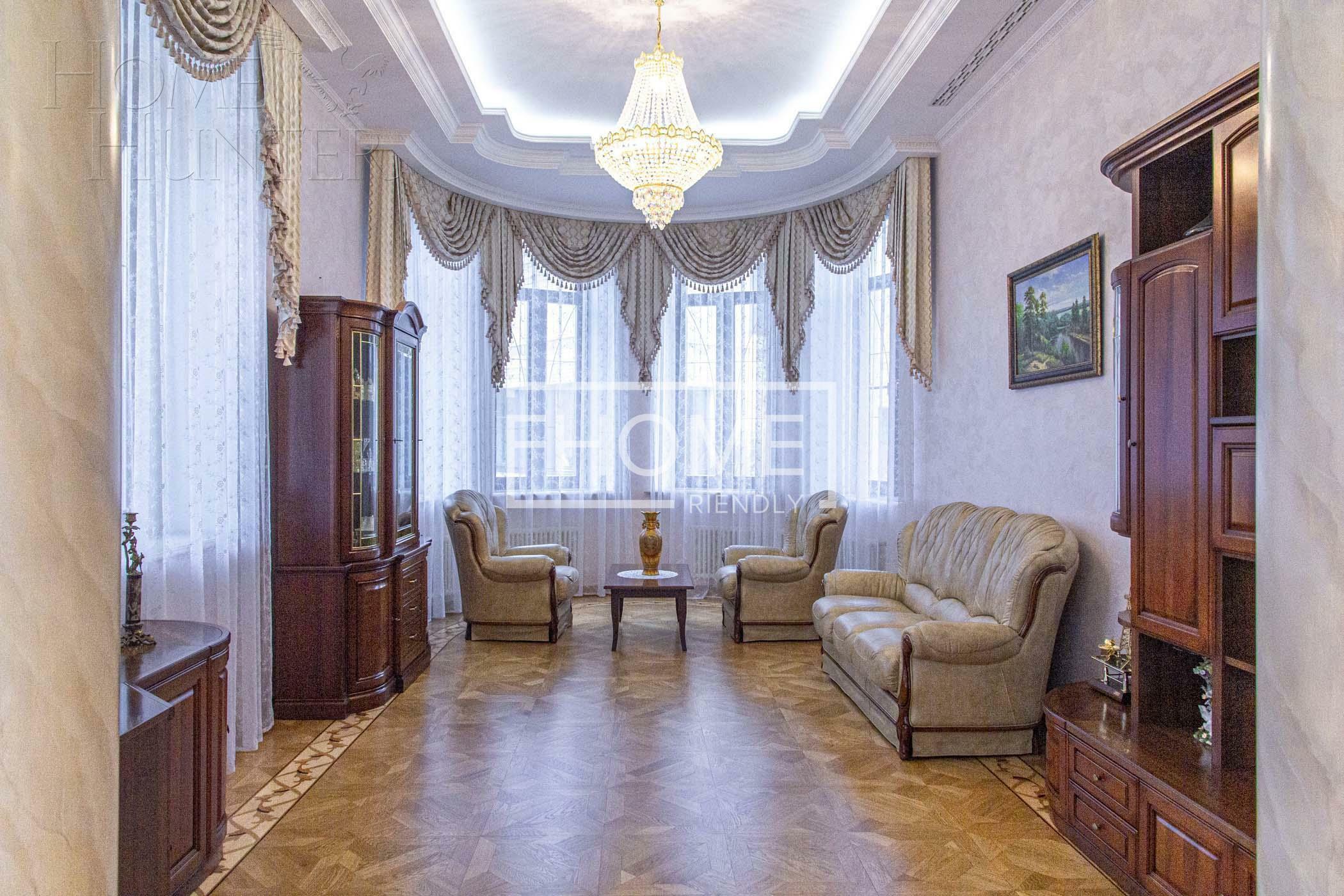 2-этажный коттедж 1 200 м² с отделкой